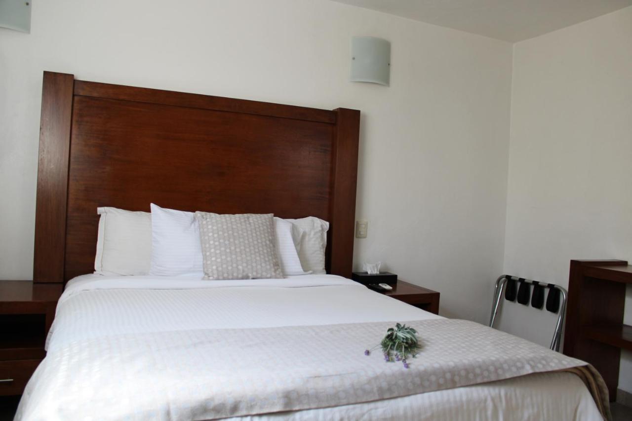 El Serafin Hotel Boutique เกเรตาโร ภายนอก รูปภาพ